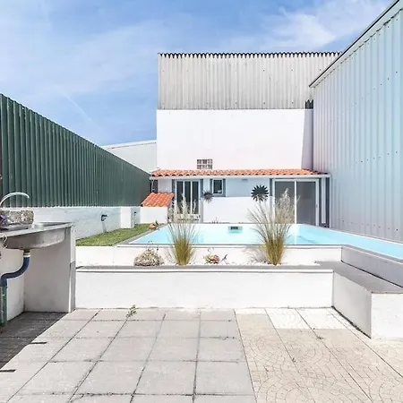 Vita Portucale ! Charneca Caparica Pool Exterior photo