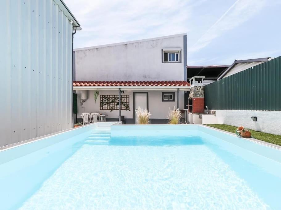 Portucale ! Charneca Caparica Pool Holiday home